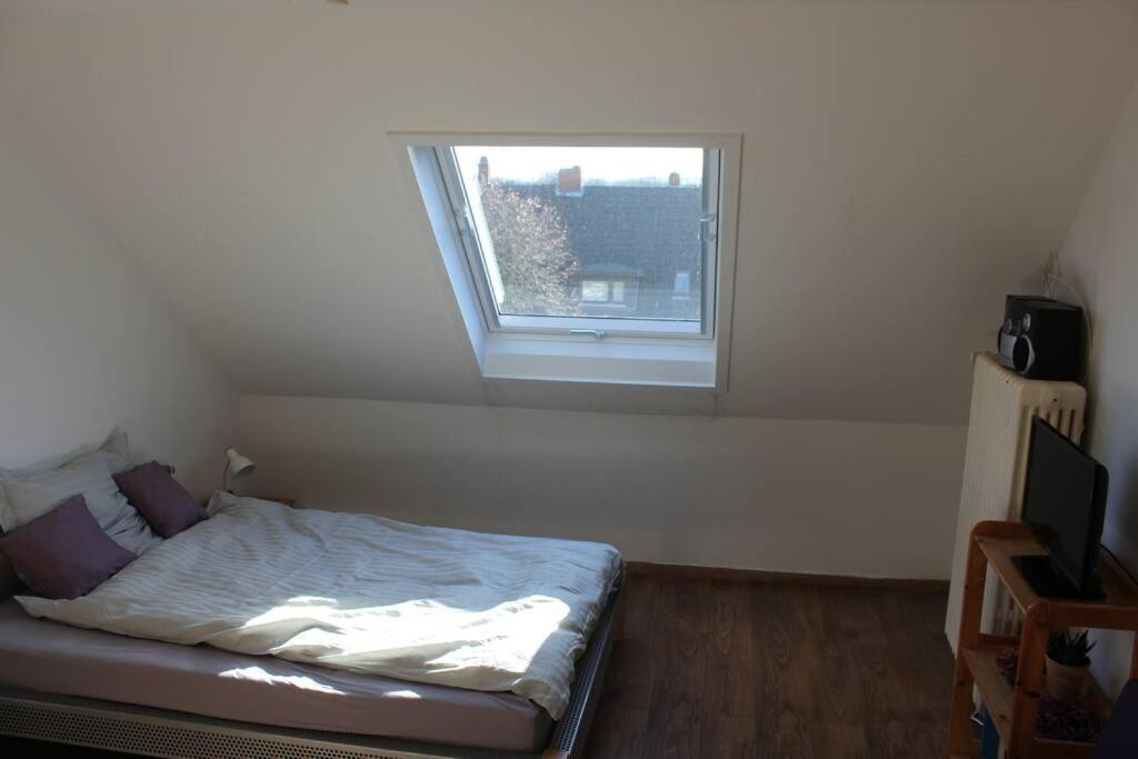 Ruhige Dachgeschosswohnung 실츠 외부 사진